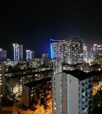 巴统Lilia公寓 外观 照片